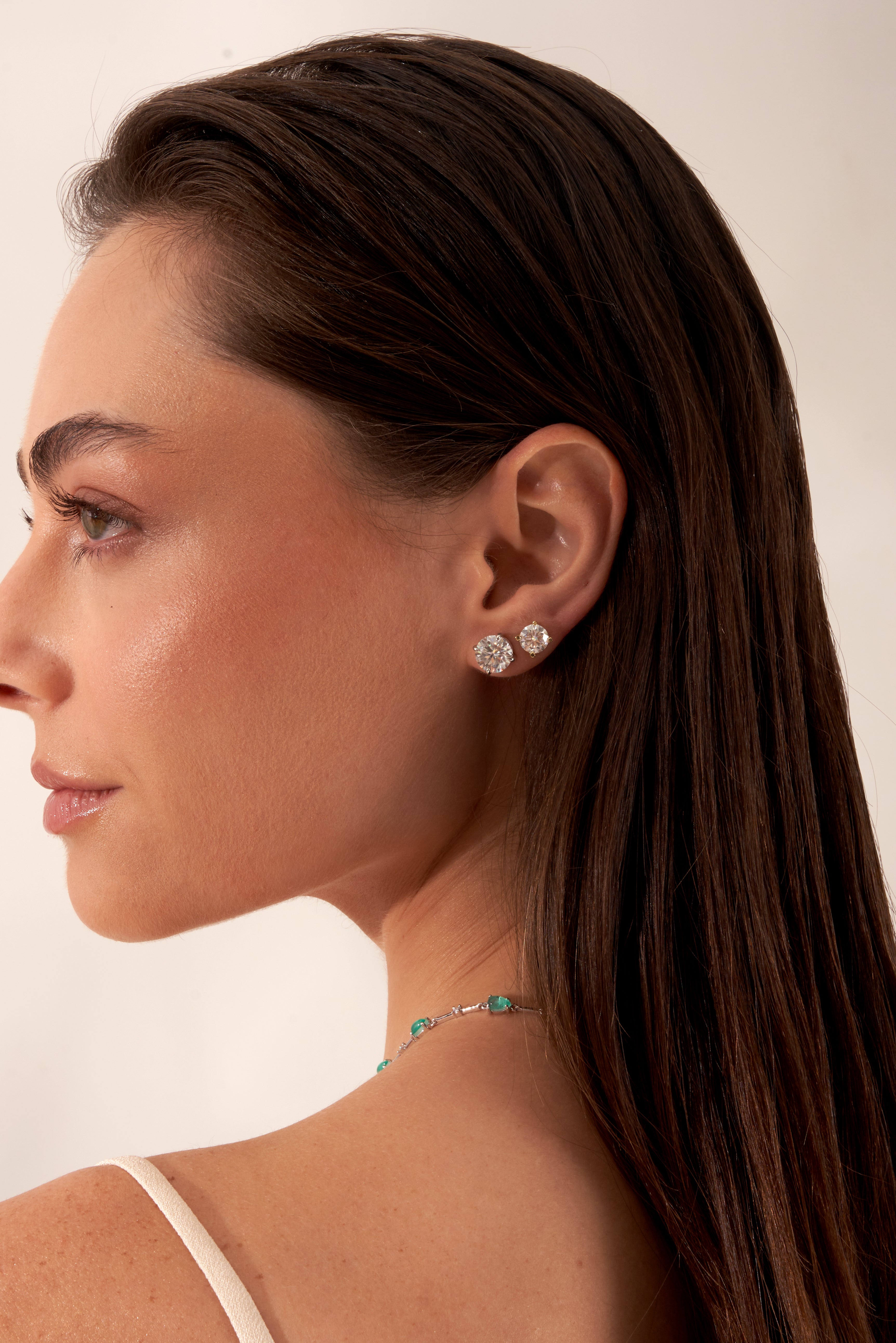 Diamond-like brilliance