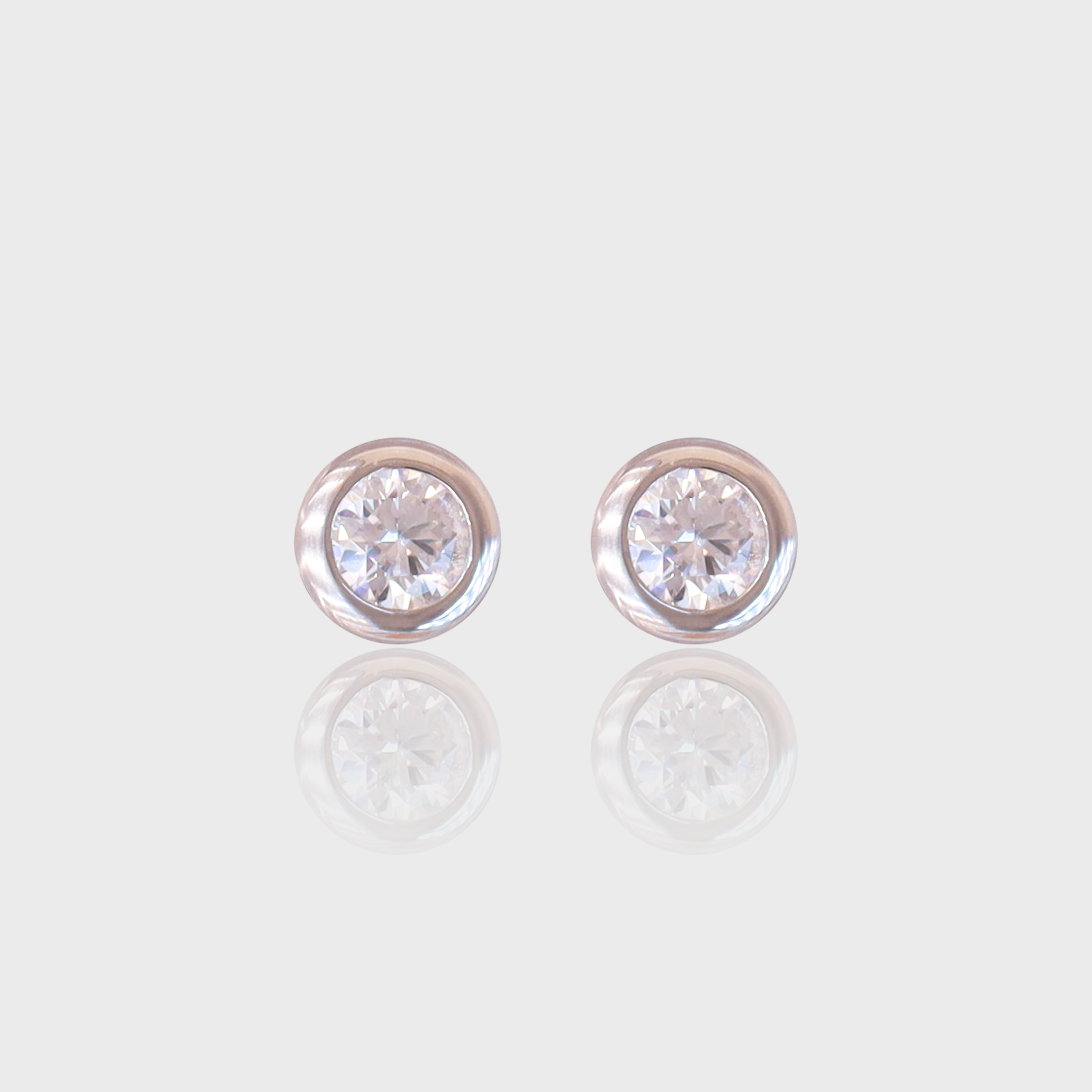 - The Soleil 4mm Moissanite Earrings -